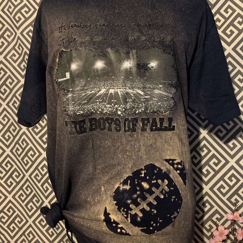 Boys of Fall bleached graphic tee